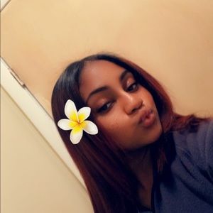 Meet your Posher, Luceidy